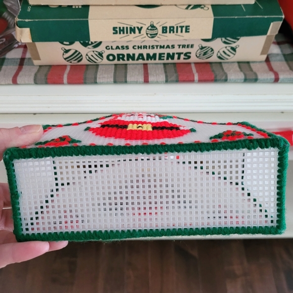 Vintage Christmas napkin holder - Picture 4 of 7